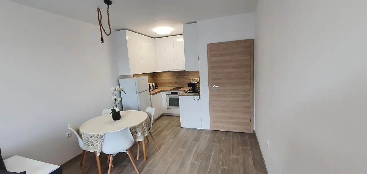 Palms And Sea Apartment Azur Varna